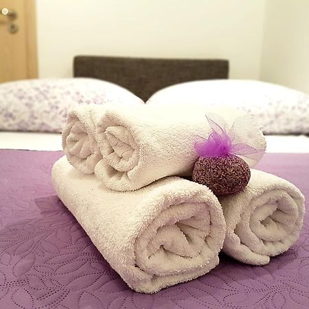 Room Ivana With Private Bathroom - Center Of Split Exterior photo